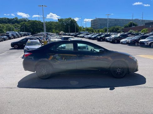 Used 2015 Toyota Corolla LE FWD image 7
