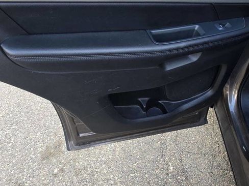 Used 2016 Ford Explorer XLT w/ Equipment Group 202A image 11