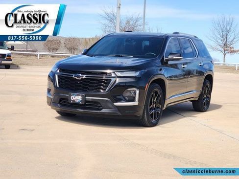 Used 2023 Chevrolet Traverse Premier image 5