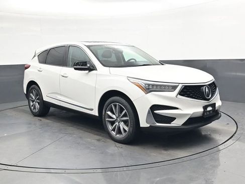 Used 2020 Acura RDX w/ Technology Package image 2