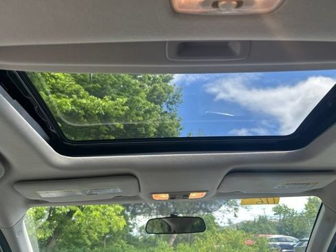 Used 2017 Honda HR-V EX image 24