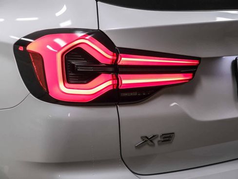 Used 2023 BMW X3 xDrive30i w/ Convenience Package w/ZPA image 7