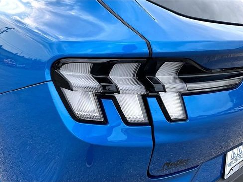 Certified 2025 Ford Mustang Mach-E Premium AWD/4WD image 30