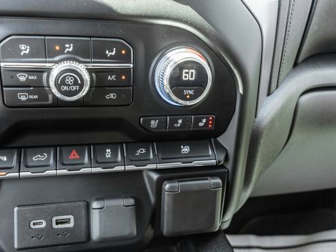 Used 2023 GMC Sierra 3500 Denali w/ Denali Ultimate Package image 10