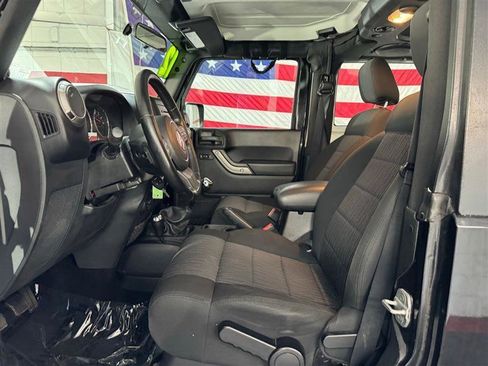 Used 2012 Jeep Wrangler Sport AWD/4WD image 9