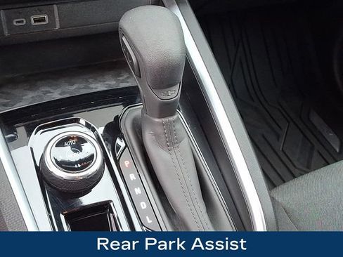 Used 2023 Chevrolet Colorado Trail Boss w/ Advanced Trailering Package AWD/4WD image 11