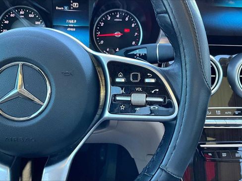 Used 2020 Mercedes-Benz GLC 300 image 25