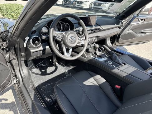 New 2026 MAZDA MX-5 Miata RF Grand Touring image 37
