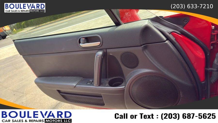 Used 2010 MAZDA MX-5 Miata Sport RWD image 21
