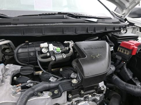 Used 2011 Nissan Rogue S image 41