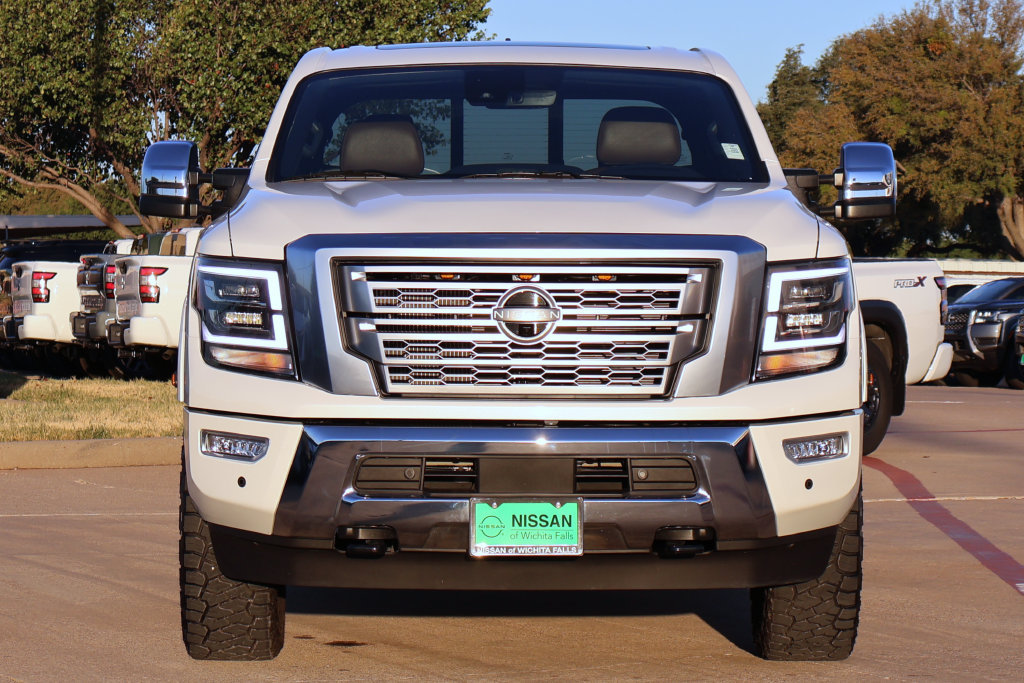 Certified 2024 Nissan Titan Platinum Reserve w/ Moonroof Package AWD/4WD image 5