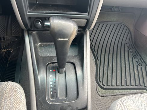 Used 2002 Subaru Forester L image 16