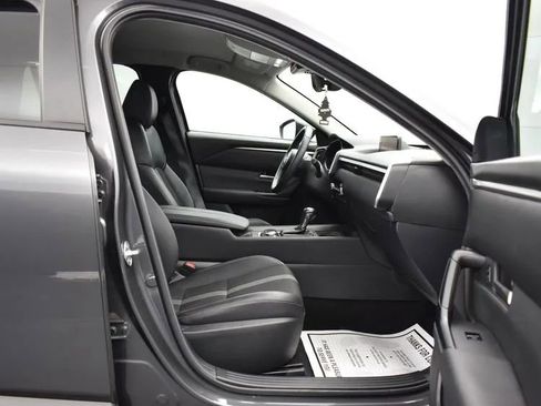 Used 2025 MAZDA CX-50 AWD 2.5 S w/ Preferred Package image 17