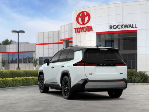 New 2026 Toyota RAV4 XSE w/ Panoramic Sun Roof Package AWD/4WD image 17