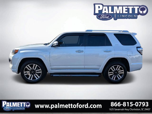 Used 2024 Toyota 4Runner Limited AWD/4WD image 6