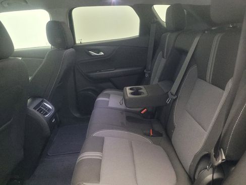 Used 2024 Chevrolet Blazer LT FWD image 18