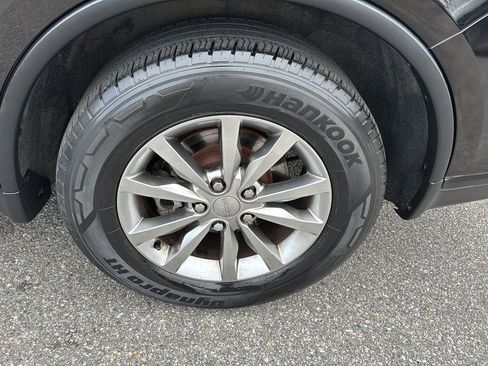 Used 2018 Dodge Durango SXT w/ 3rd Row Seating Group image 29