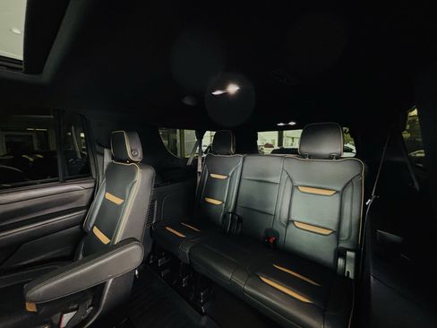 Used 2022 GMC Yukon XL AT4 w/ Max Trailering Package AWD/4WD image 36