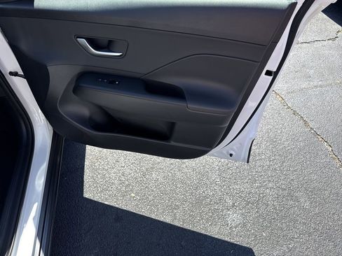 New 2026 Hyundai Kona SEL Premium AWD/4WD image 14