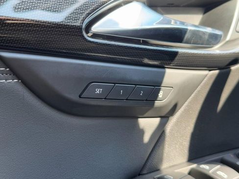 Used 2022 Buick Envision Essence w/ Safety Package image 16