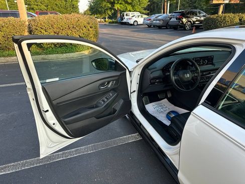 Certified 2023 Honda Accord Sport image 18