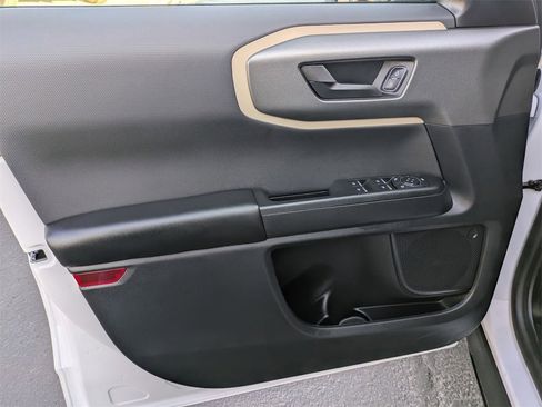 Used 2025 Ford Bronco Sport Big Bend image 11