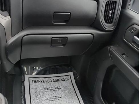 Used 2024 GMC Sierra 2500 Pro w/ Convenience Package image 22