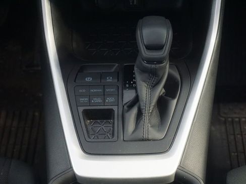 Used 2023 Toyota RAV4 XLE w/ Convenience Package AWD/4WD image 29