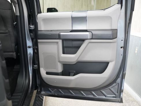 Used 2015 Ford F150 XLT w/ Equipment Group 302A Luxury AWD/4WD image 35