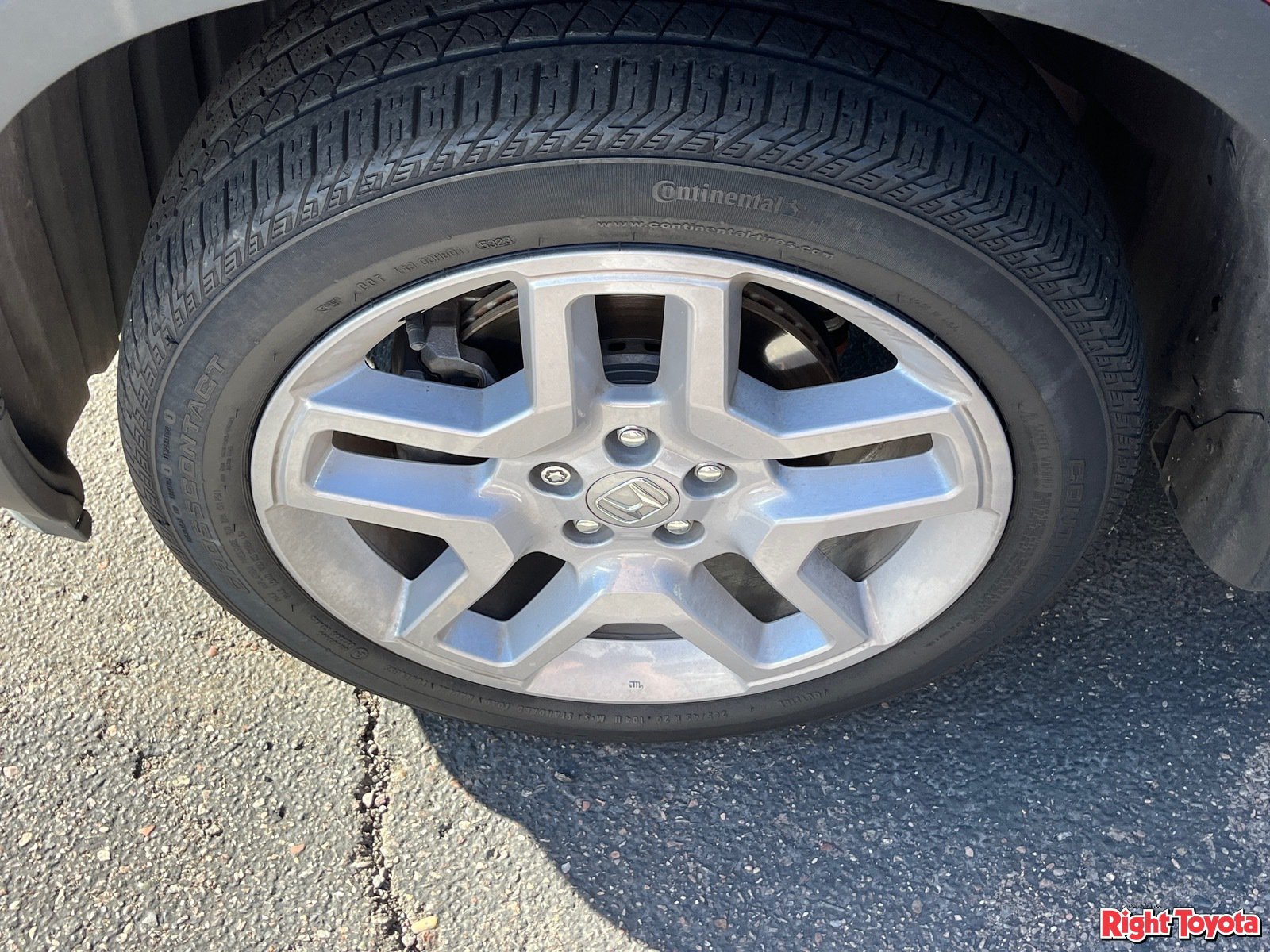 Used 2024 Honda Passport EX-L image 8