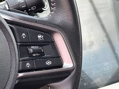 Used 2023 Subaru Outback Premium AWD/4WD image 21