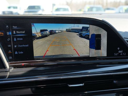 Used 2023 Cadillac Escalade Sport w/ LPO, ONYX Package image 30