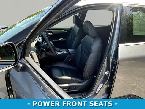 Used 2026 Nissan Rogue SL FWD image 21