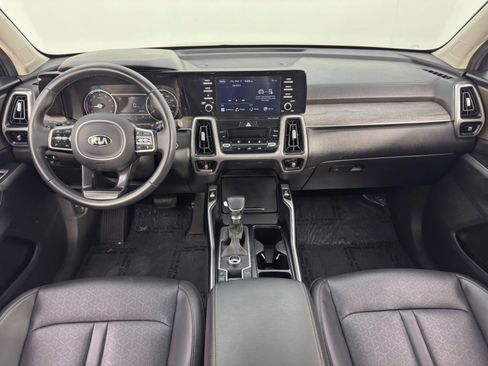 Used 2021 Kia Sorento EX w/ Panoramic Sunroof Package image 12