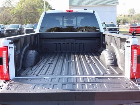 New 2026 Ford F350 XL w/ 360-Degree Camera Package image 18