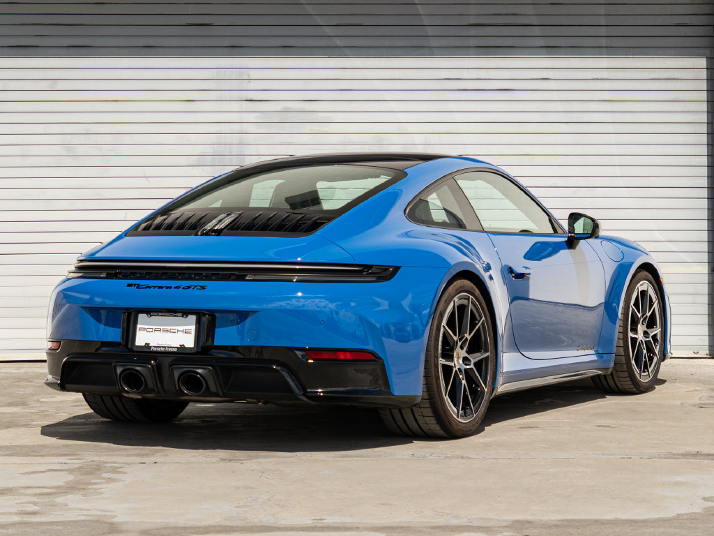 Certified 2025 Porsche 911 Carrera 4 GTS AWD/4WD image 32