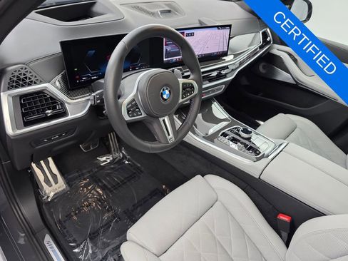 Used 2024 BMW X5 M60i image 10