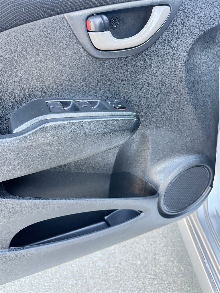 Used 2011 Honda Fit Sport image 93