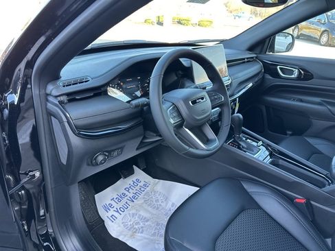 New 2026 Jeep Compass Latitude image 58