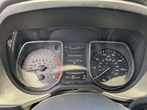 Used 2016 Nissan Titan SV AWD/4WD image 27