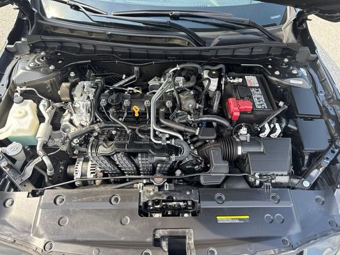 Used 2025 Nissan Altima 2.5 SR FWD image 23