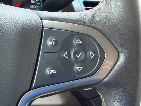 Used 2019 Chevrolet Tahoe LT w/ LT Signature Package RWD image 18