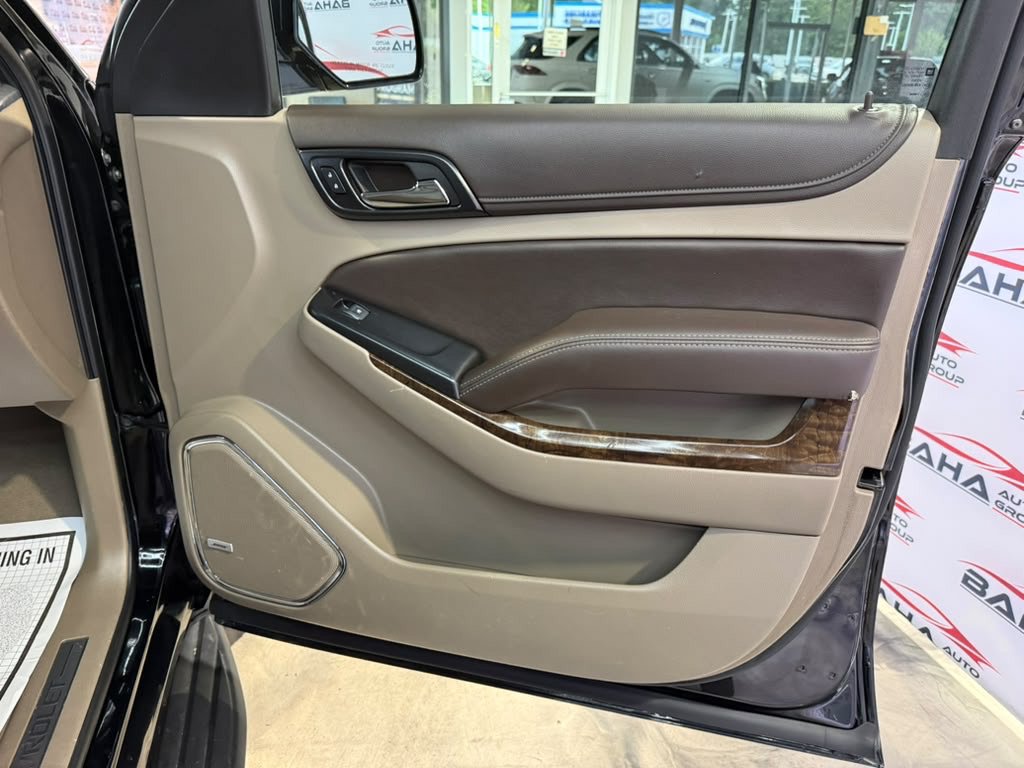 Used 2020 Chevrolet Suburban LT AWD/4WD image 51