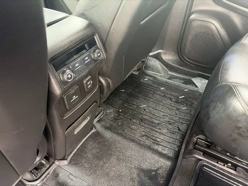 Used 2019 GMC Acadia SLT w/ LPO, Floor Liner Package FWD image 35