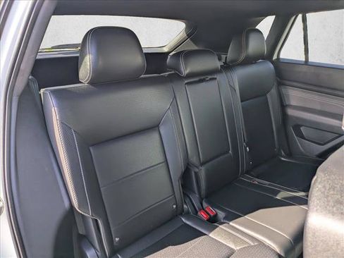 Used 2021 Volkswagen Atlas Cross Sport SEL w/ Luggage Net & Mats Package FWD image 19