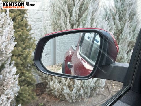 Used 2025 Toyota Tacoma TRD Off-Road image 26