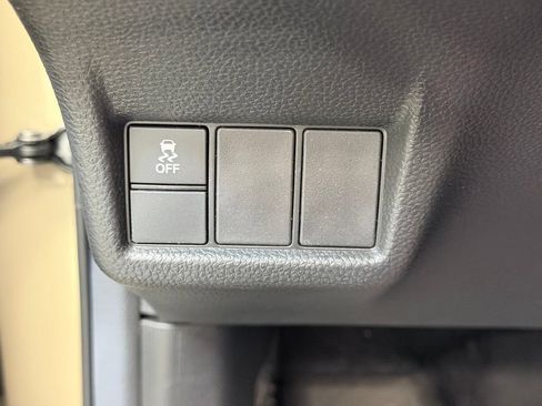 Used 2025 Honda Civic Sport Touring image 40