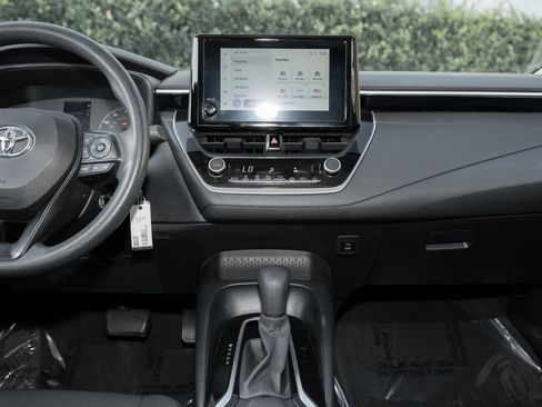 Used 2023 Toyota Corolla LE image 26