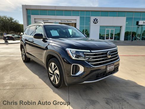 Used 2024 Volkswagen Atlas SE FWD image 1