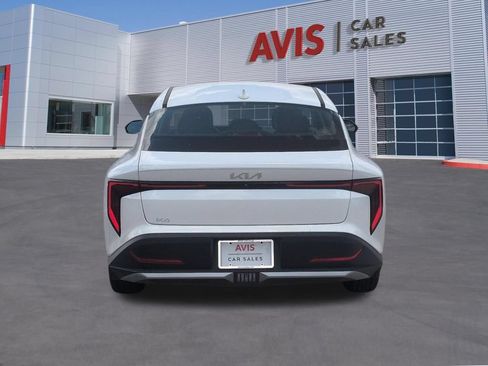 Used 2025 Kia K4 FWD image 7